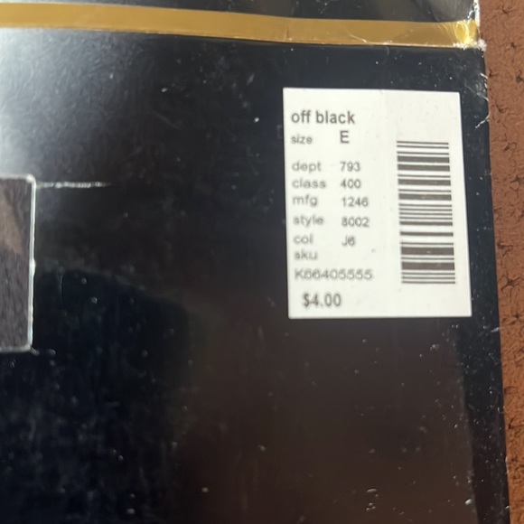 Lot of Four (4) Pairs of Pantyhose Plus One pair Tights - Picture 3 of 11